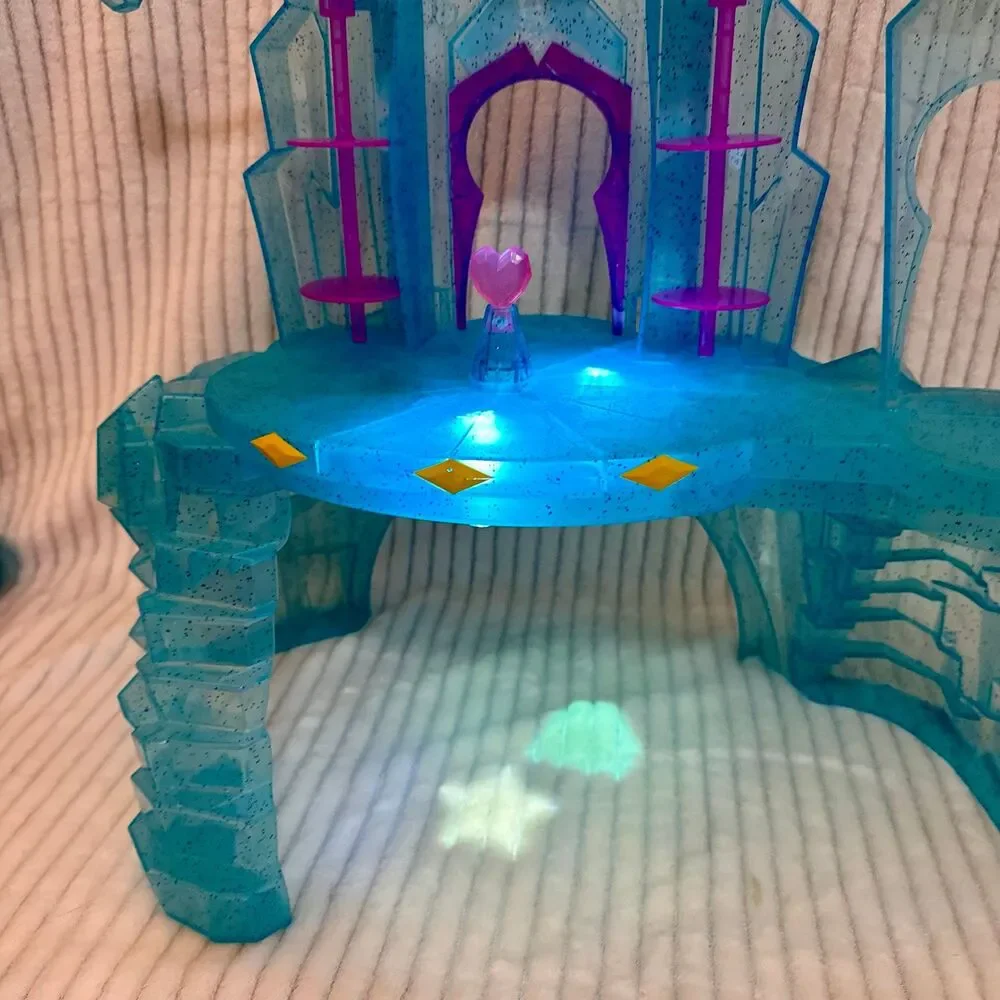 My Little Pony Explore Equestria Crystal Empire Castle Playset
